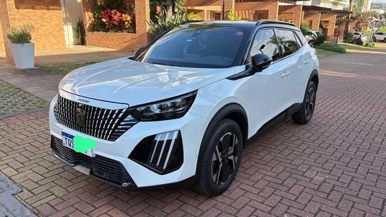 PEUGEOT 2008 1.0 TURBO 200 FLEX GT CVT